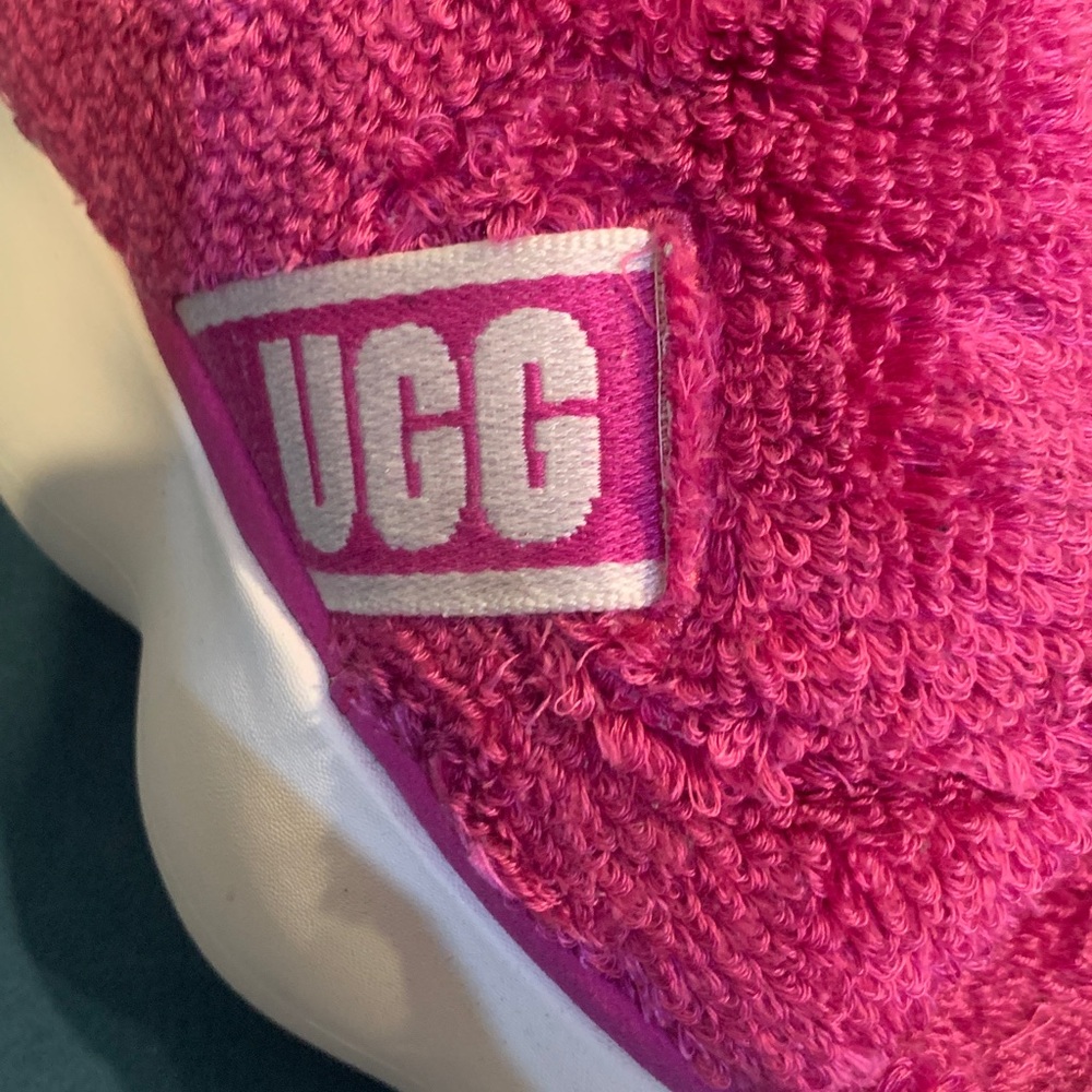 Women’s UGG Fuchsia Terry SugarCloud Slippers 3 inch platform size 7 NWOT - Picture 5 of 8